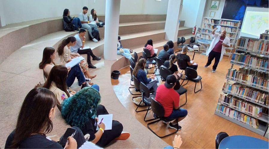 Aulões para alunos do Enem e concurseiros seguem com inscrições abertas